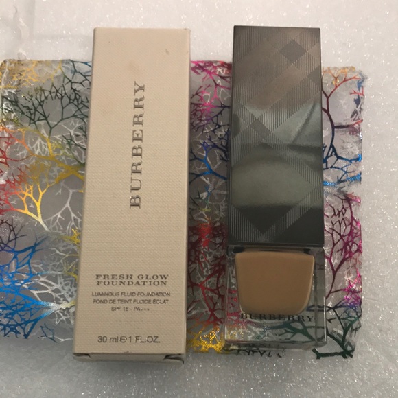 Burberry Makeup Burberry Fresh Glow Foundation Poshmark